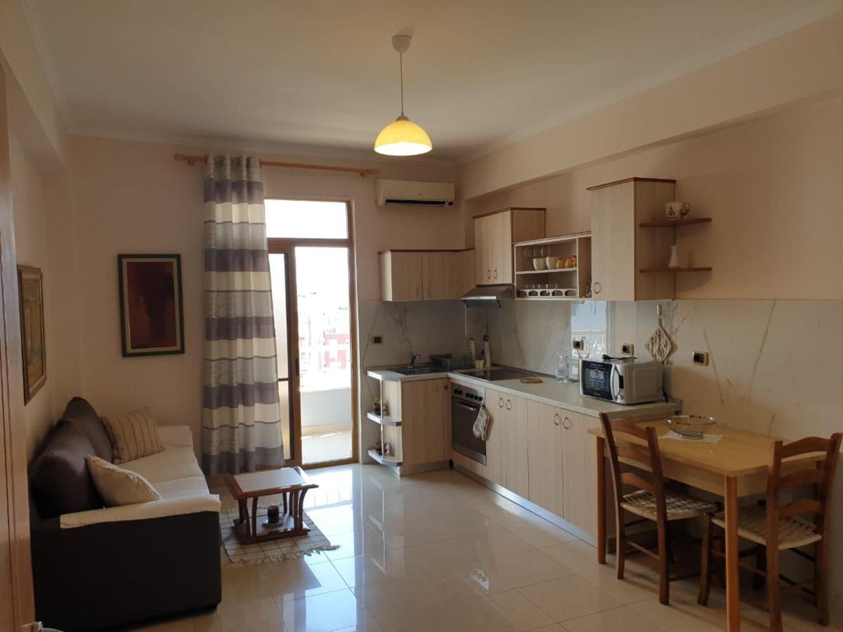 Jozi Kaiser Apartment 3 Дуррес Экстерьер фото